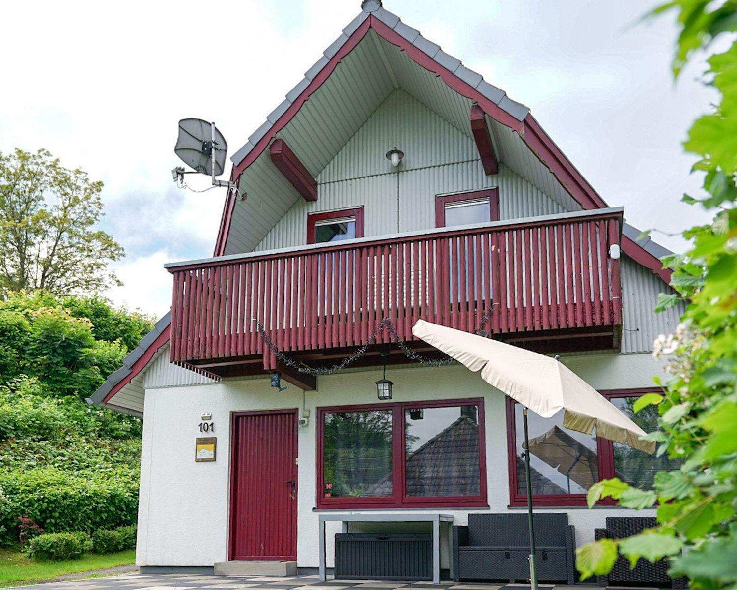 Ferienhaus "Gestiefelter Kater" Am See Im Bergland Kirchheim  Esterno foto